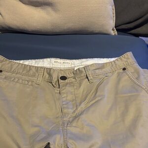 Men's Tan Pants
